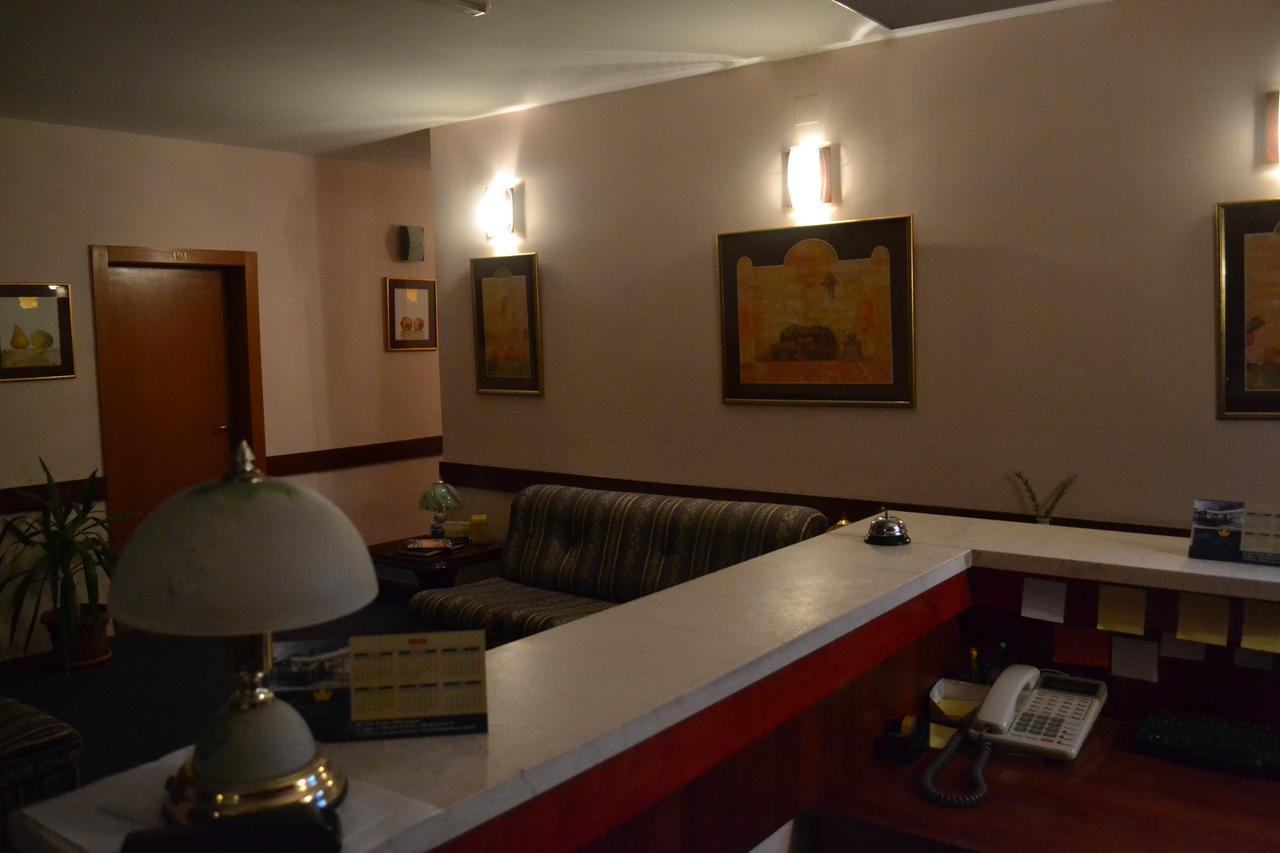 كومانوفو Hotel Mimoza المظهر الخارجي الصورة